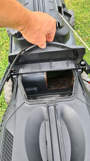 Hyundai Pro Lawn 139cc
