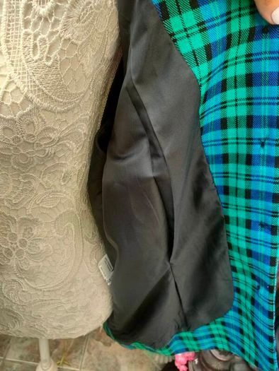 Green and Blue tartan plaid Blazer made in Ireland size 16