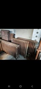 Cast iron radiators
