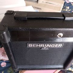 Behringer Speaker and cabinet 8inch for guitar