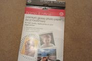 Glossy photo paper