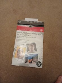 Glossy photo paper