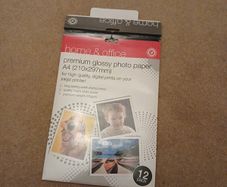 Glossy photo paper