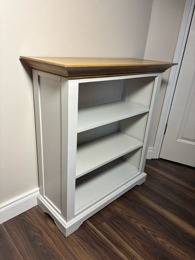 New England style open bookcase
