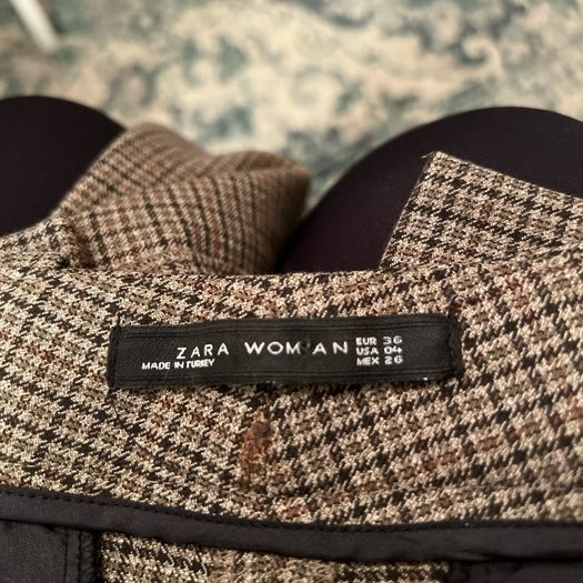 Zara brown check trousers. Size 8