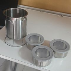 .Stainless steel kitchen fridge storage containers with biscuits container, like new. Keeps food fresh for long.