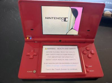 Nintendo dsi for parts or repair