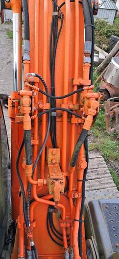 Hitachi zaxis 130-3