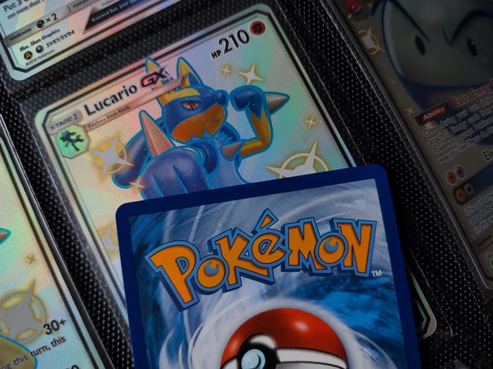 Cramorant V ! Full Art Shiny ! Promo ! from Sword and Shield Era ! 2021 ! Pokemon Card !
