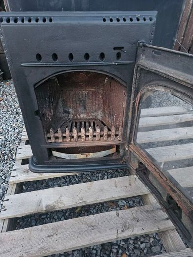 Multi fuel stove