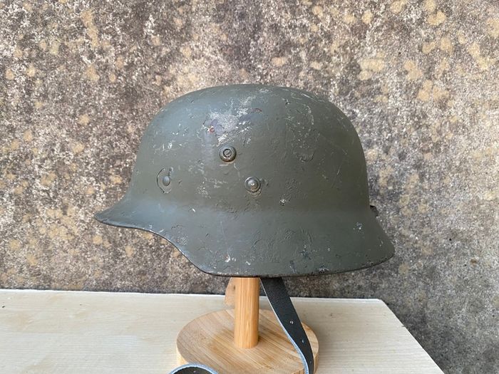 Original WW2 Hungarian M35/38 Steel Helmet. Finnish Postwar Refurb. Size 66. Complete. Militaria