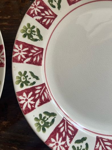 Antique Arklow pottery 1930s early green stamp spongeware plates