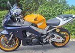 Honda Fireblade 2001