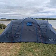 mountain warehouse 6 person tent! used once