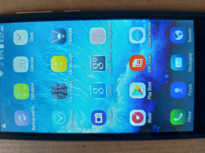 Y30S mobile Phone, 8GB, in excellent like new condition