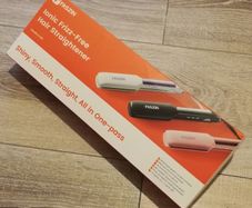 Faszin ladies ionic frizz free hair straighteners new in box