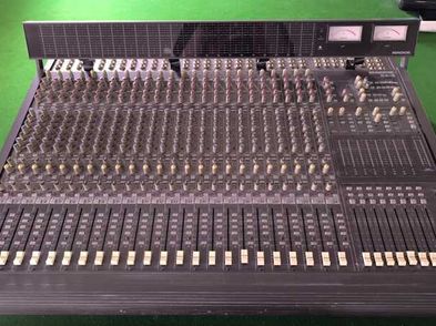 Mackie 248 24 Channel 8 Bus Mixing Console For Sale in Ballybrack ...