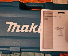 Makita HP457D 18v 1.5Ah Combi Battery Drill With 2 Batteries, Charger & 70pcs Accessories As New As Seen  In Photos