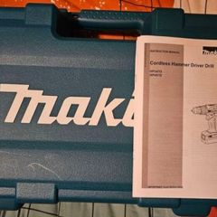 Makita HP457D 18v 1.5Ah Combi Battery Drill With 2 Batteries, Charger & 70pcs Accessories As New As Seen  In Photos