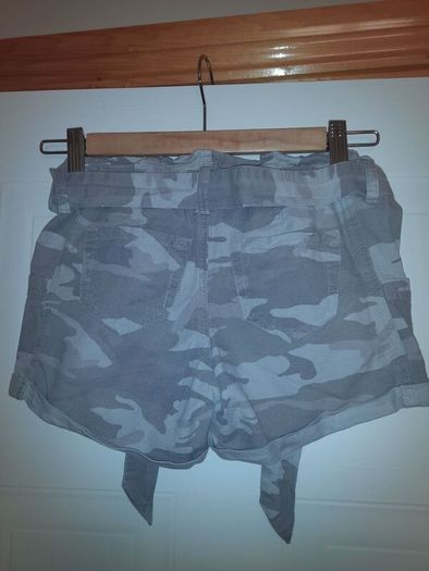 girls shorts