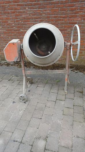 Cement Mixer