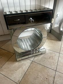 Mirrored table