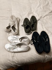 Runners 10 each.