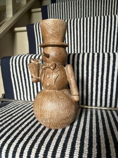 New bespoke 26cm high rustic wood effect  table top snowman