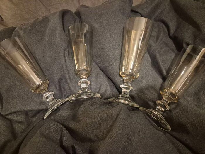 Vintage Mid-Century Crystal Champagne Flutes - Set of 4