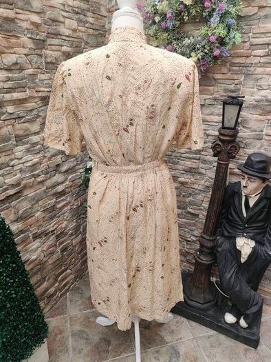 Vintage dress 1940s style beige with brown blue floral print size 12 14 Postage included