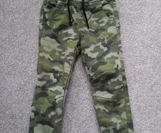 boys winter trousers.age 4/5