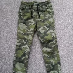 boys winter trousers.age 4/5