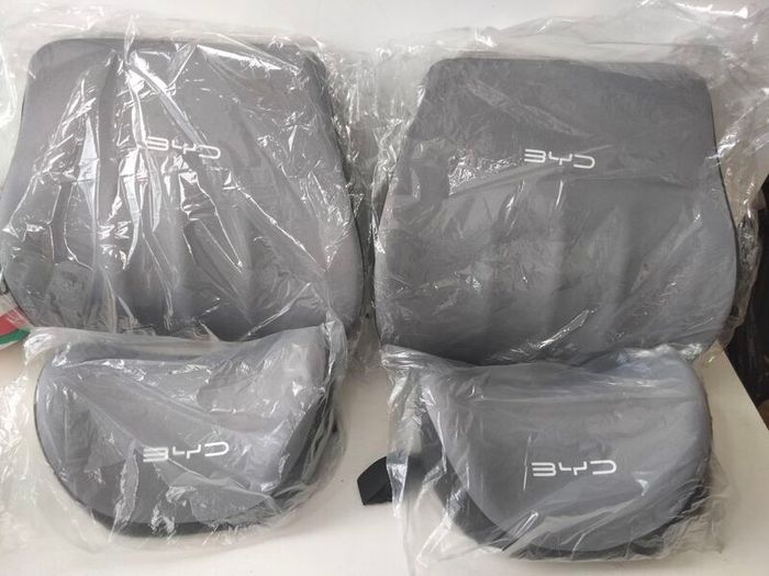Car seat supports