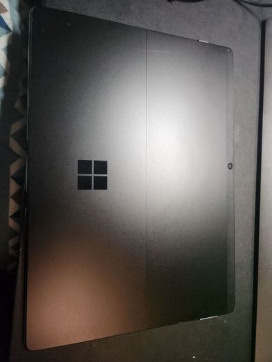 Microsoft Surface Pro X (SQ1)