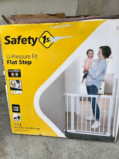 Safety 1st Flat Step Gate-White