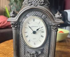 genesis clock