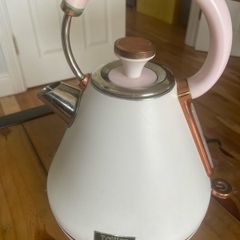 Light Pink Kettle