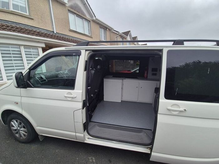 VW T5 Camper Van 2008
