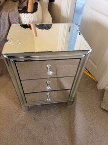 Bed side glass locker