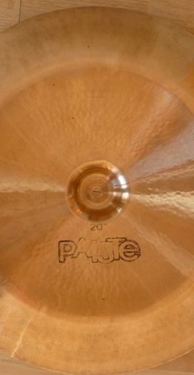 Paiste 2002 Black Label 20 inch China Type.