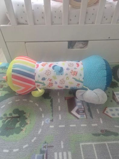 Tummy time pillow