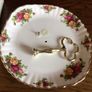 Royal Albert Country Roses China Carry Handle Cakes Sandwiches Serving Stand Boxed Image 6