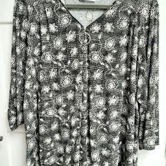Paprika ladies zip top 3XL