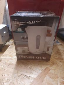 New white kettle