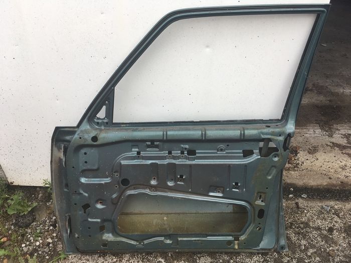 Mercedes W123 doors