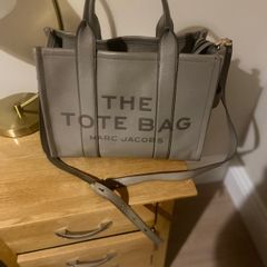 marc jacobs tote bag