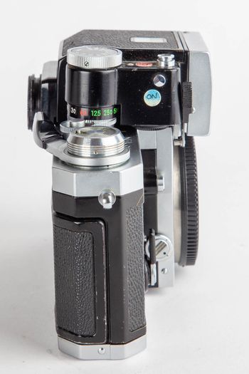 Nikon F