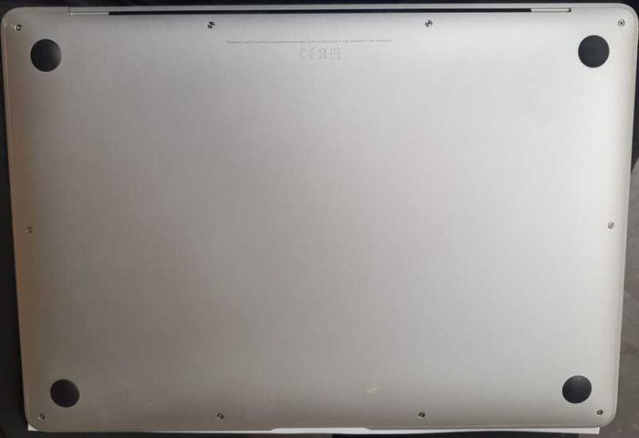 MacBook Air M1 13-inch 2020 - Apple M1 | 16GB RAM | 256GB SSD | Retina