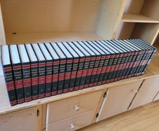 1976 Collins Encyclopedias