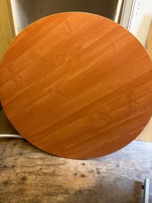 Round Table top